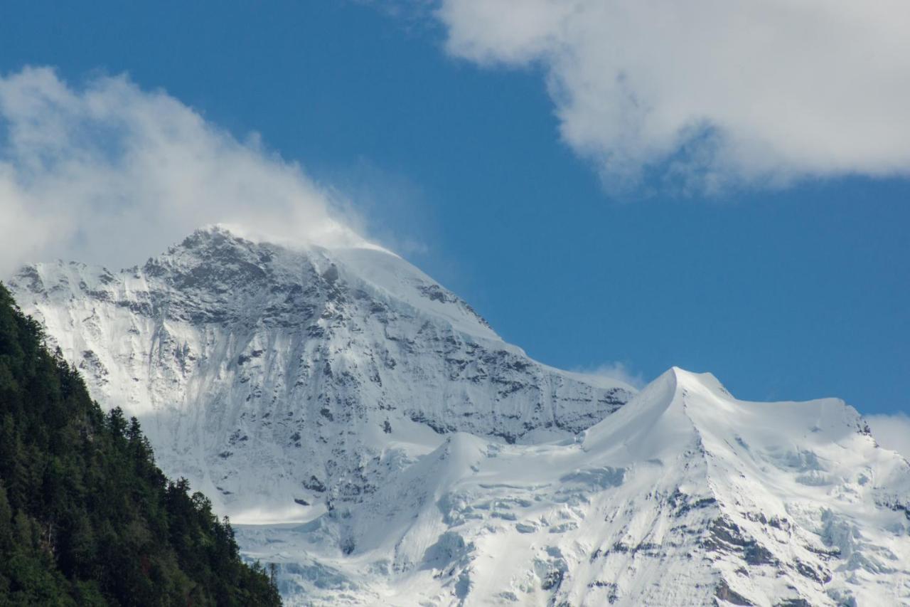 Oldswisshome Matten bei Interlaken エクステリア 写真