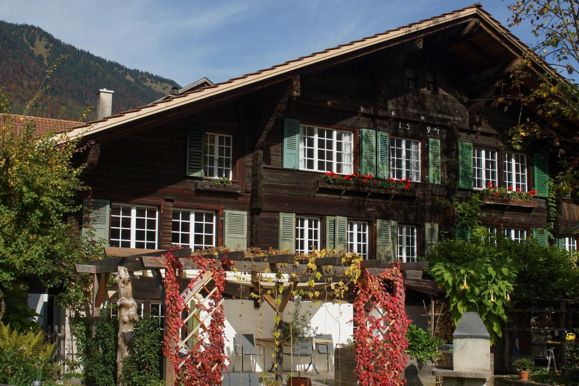 Oldswisshome Matten bei Interlaken エクステリア 写真